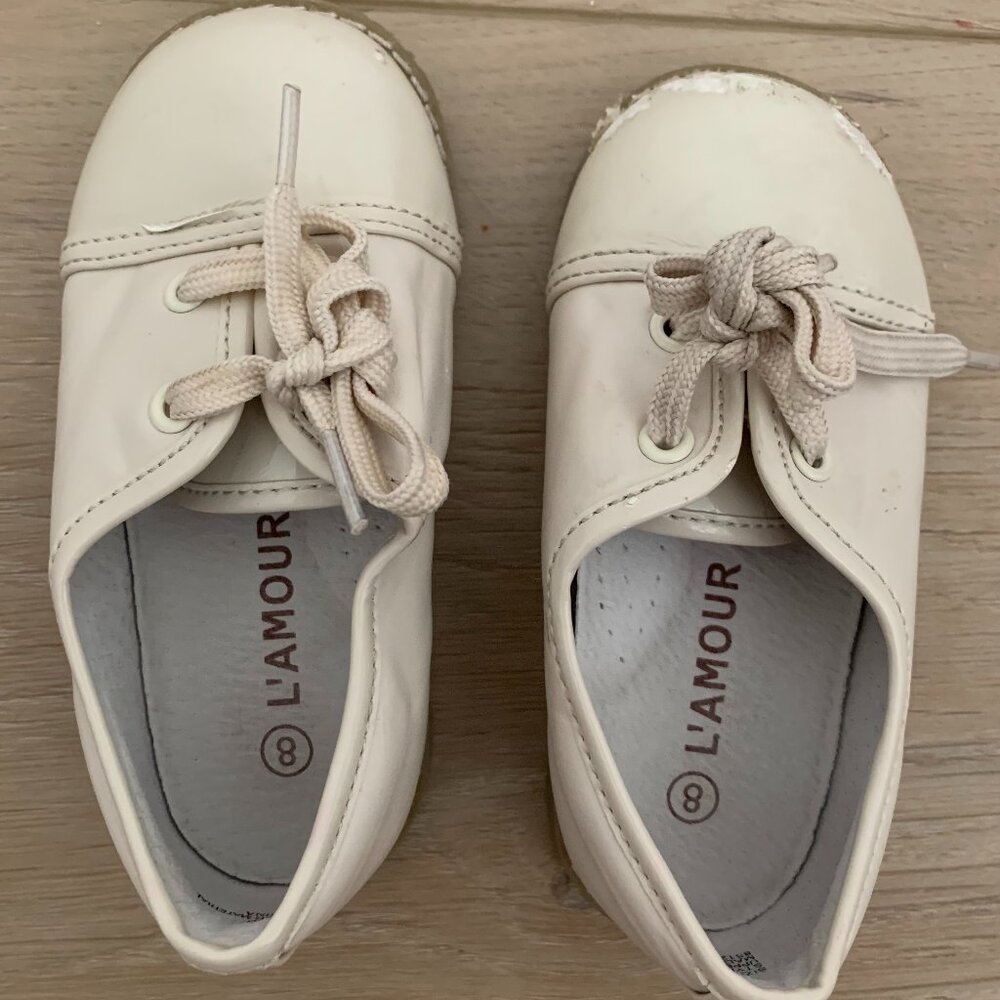L'Amour Patent Dress Shoe, Toddler Size 8